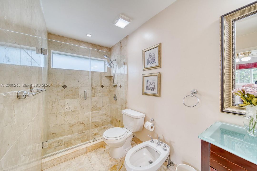 En Venta: $1,200,000 (4 camas, 2 baños, 0 Pies cuadrados)