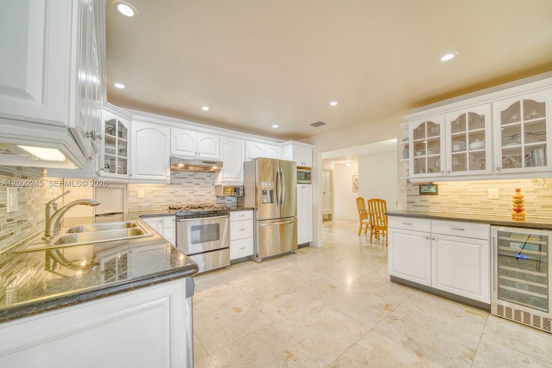En Venta: $1,200,000 (4 camas, 2 baños, 0 Pies cuadrados)