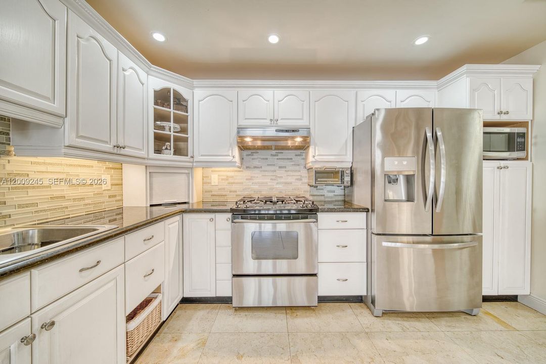 En Venta: $1,200,000 (4 camas, 2 baños, 0 Pies cuadrados)