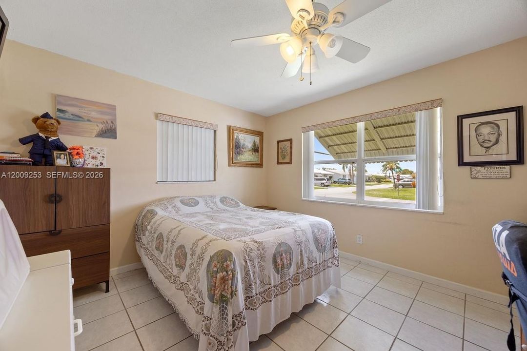 Activo con contrato: $312,900 (2 camas, 2 baños, 1025 Pies cuadrados)