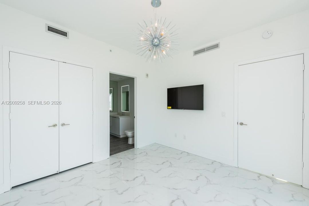 En Renta: $12,500 (3 camas, 4 baños, 1868 Pies cuadrados)