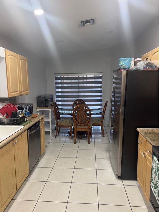 For Sale: $690,000 (4 beds, 2 baths, 2087 Square Feet)