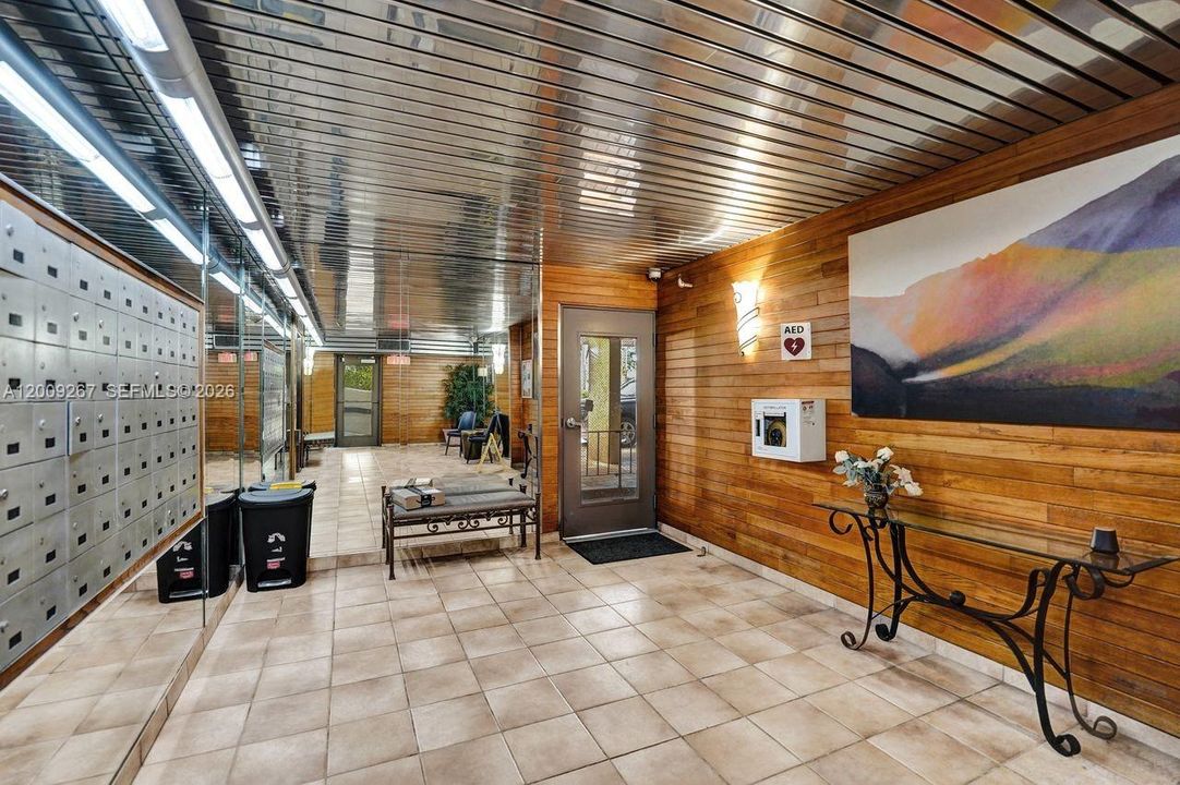 En Venta: $299,900 (2 camas, 2 baños, 1383 Pies cuadrados)