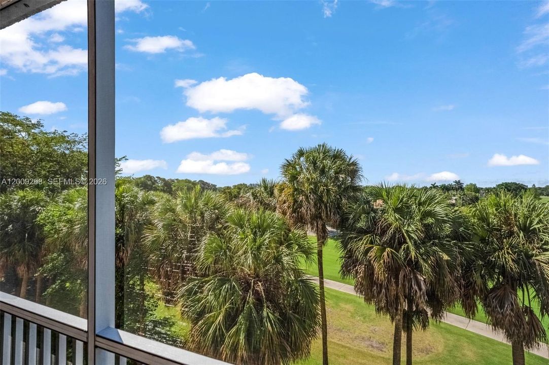 En Venta: $209,000 (2 camas, 2 baños, 1015 Pies cuadrados)