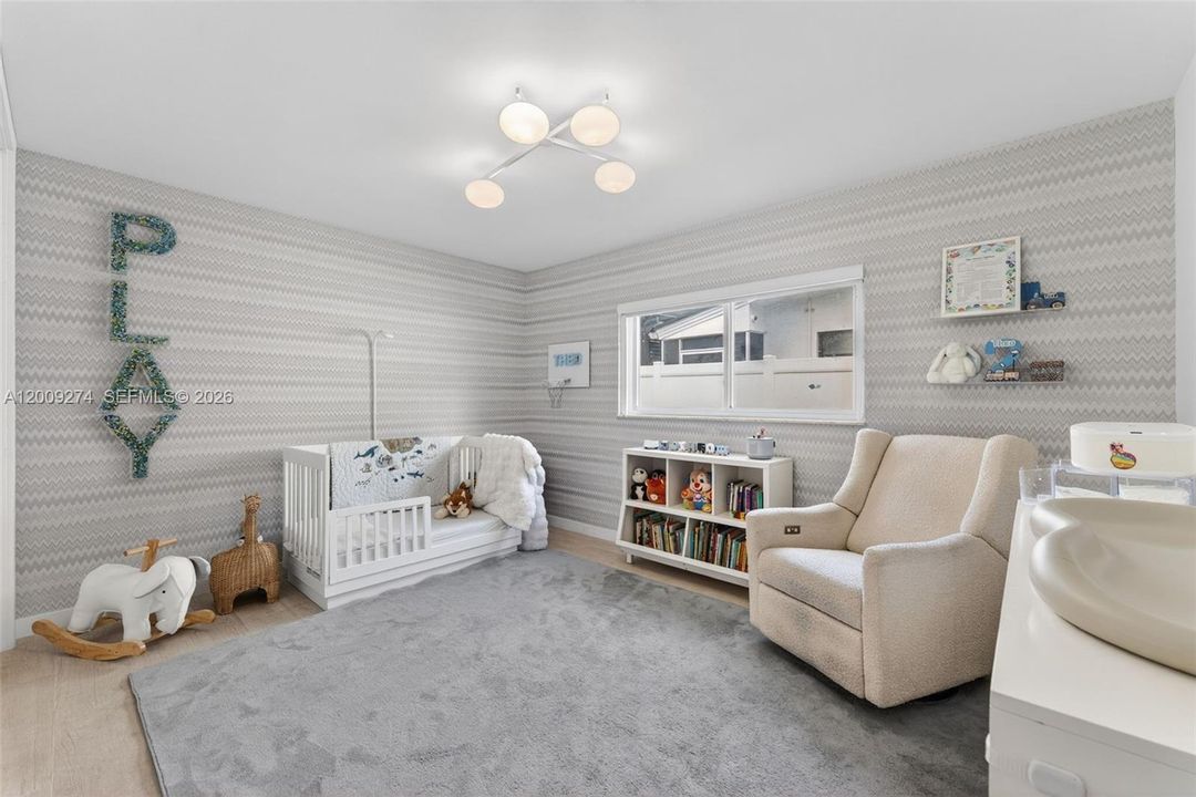 В аренду: $14,500 (5 спален, 4 ванн, 3261 Квадратных фут)