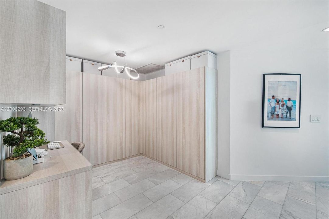 En Venta: $1,475,000 (3 camas, 3 baños, 1646 Pies cuadrados)