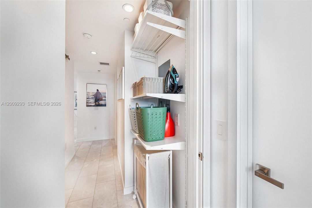 En Venta: $1,475,000 (3 camas, 3 baños, 1646 Pies cuadrados)