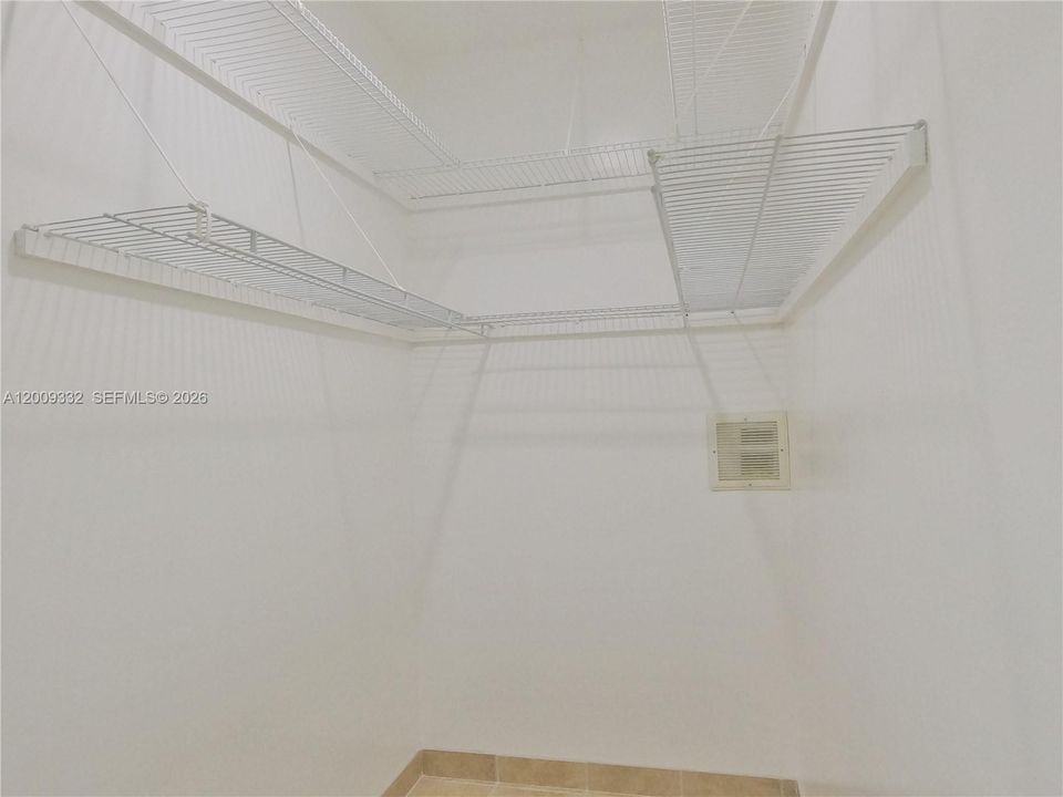 Recientemente alquilado: $1,200 (0 camas, 1 baños, 400 Pies cuadrados)