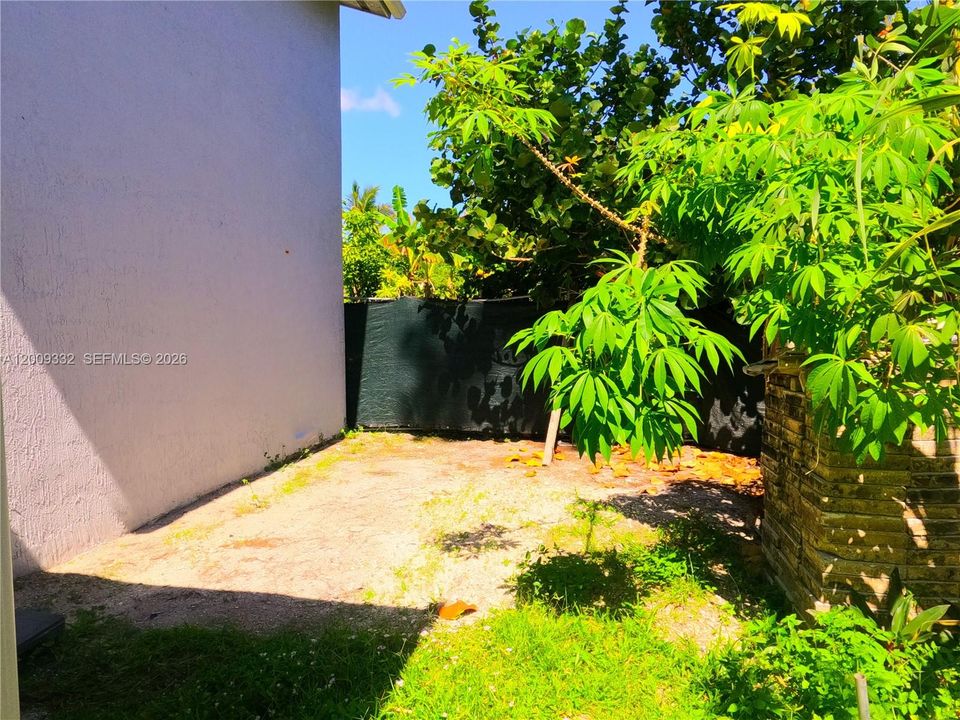 Recientemente alquilado: $1,200 (0 camas, 1 baños, 400 Pies cuadrados)