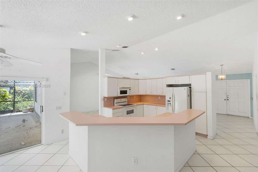 For Sale: $829,900 (4 beds, 2 baths, 2425 Square Feet)