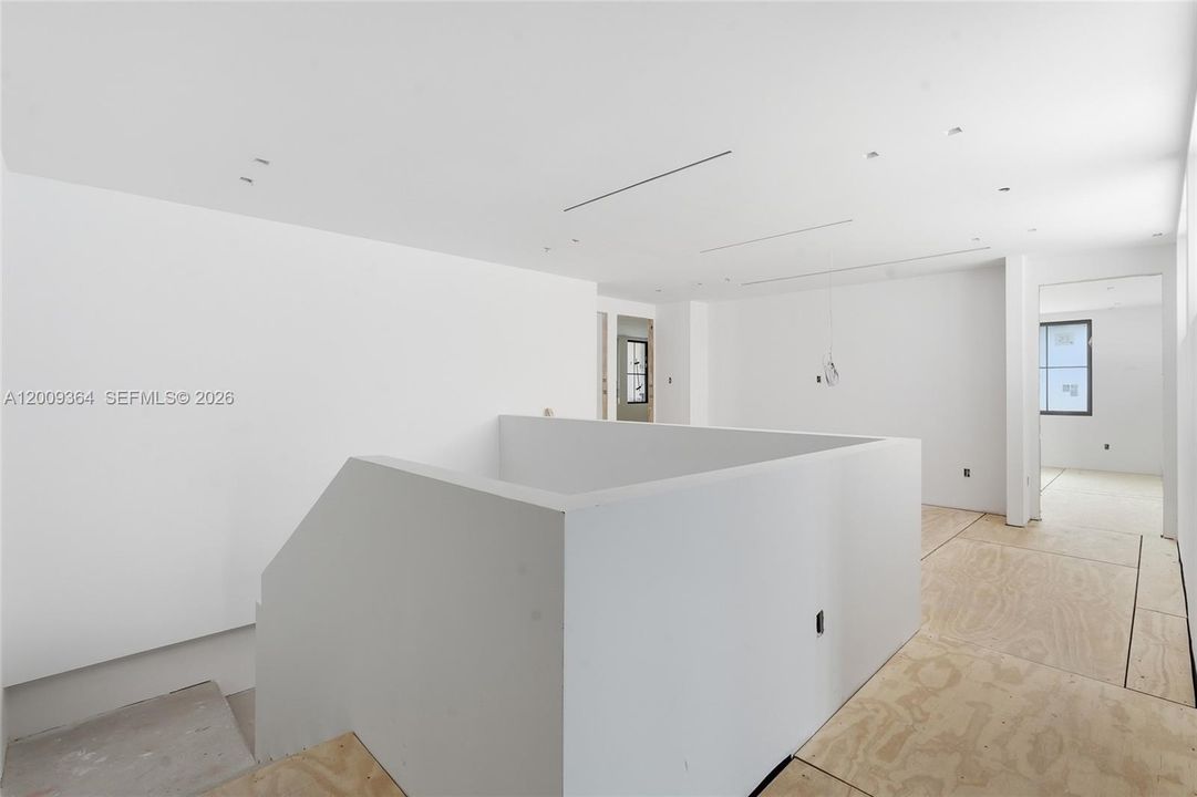 For Sale: $6,550,000 (6 beds, 5 baths, 0 Square Feet)