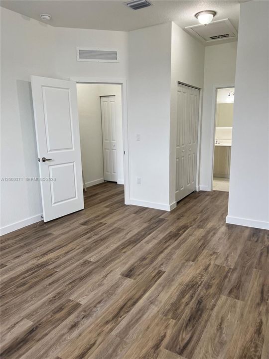 В аренду: $2,600 (2 спален, 2 ванн, 1486 Квадратных фут)
