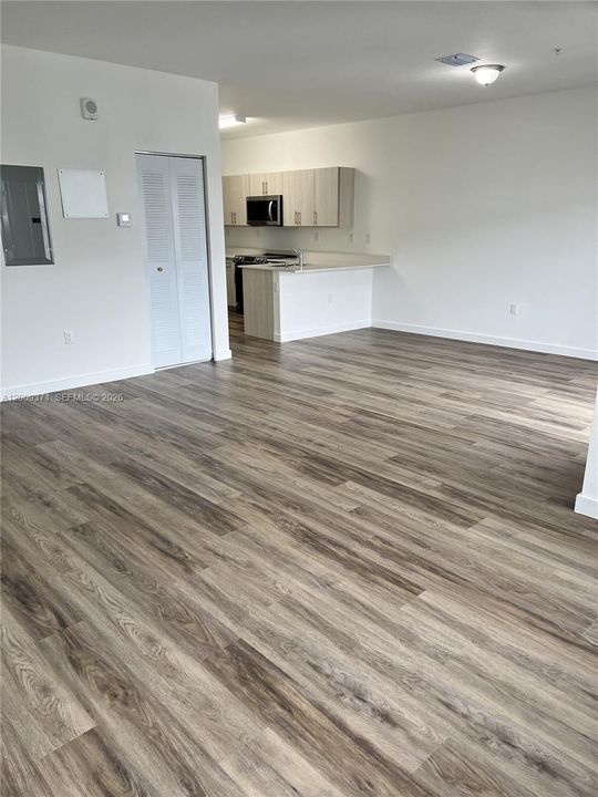В аренду: $2,600 (2 спален, 2 ванн, 1486 Квадратных фут)