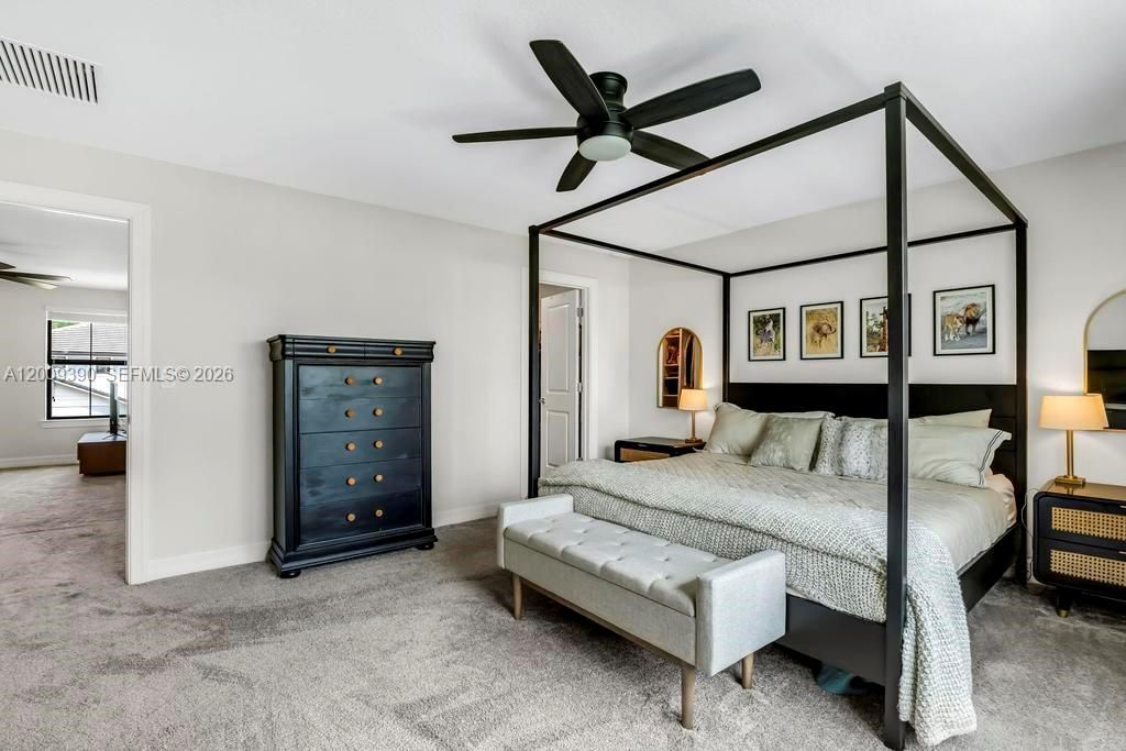 For Sale: $725,000 (5 beds, 3 baths, 2299 Square Feet)