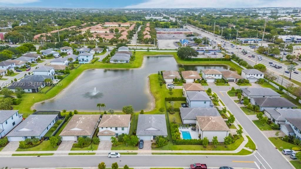 For Sale: $725,000 (5 beds, 3 baths, 2299 Square Feet)