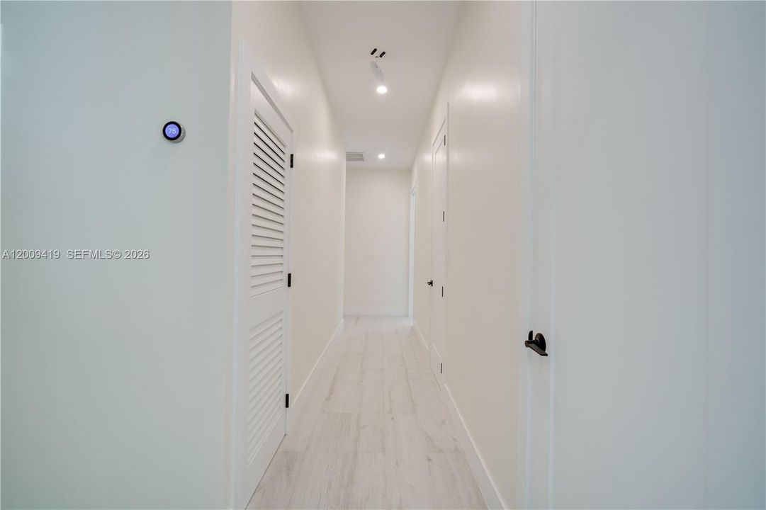 For Rent: $13,000 (6 beds, 4 baths, 3932 Square Feet)