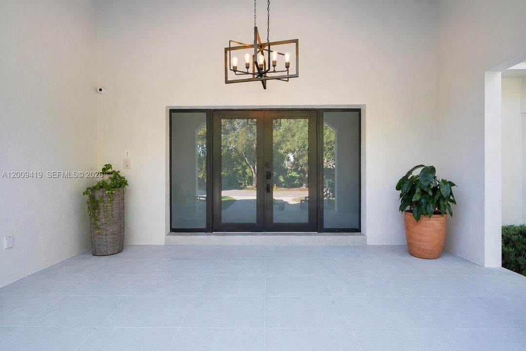 For Rent: $13,000 (6 beds, 4 baths, 3932 Square Feet)