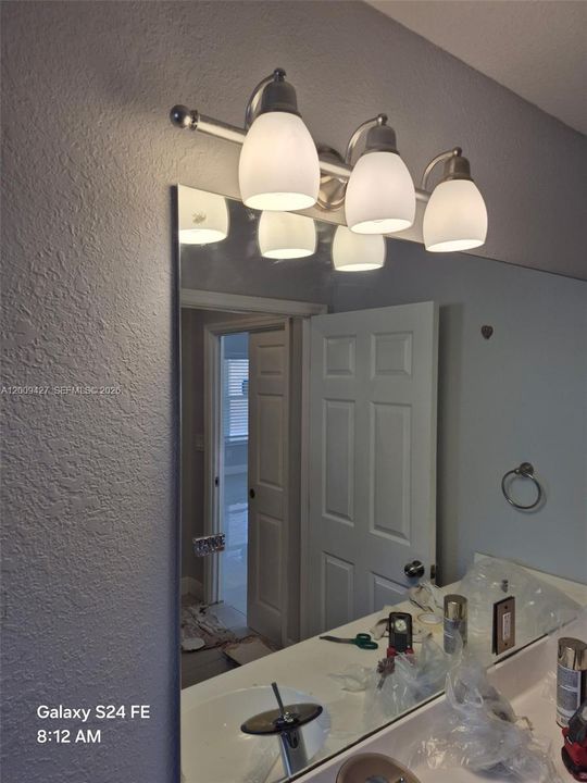 For Rent: $3,250 (3 beds, 2 baths, 1283 Square Feet)