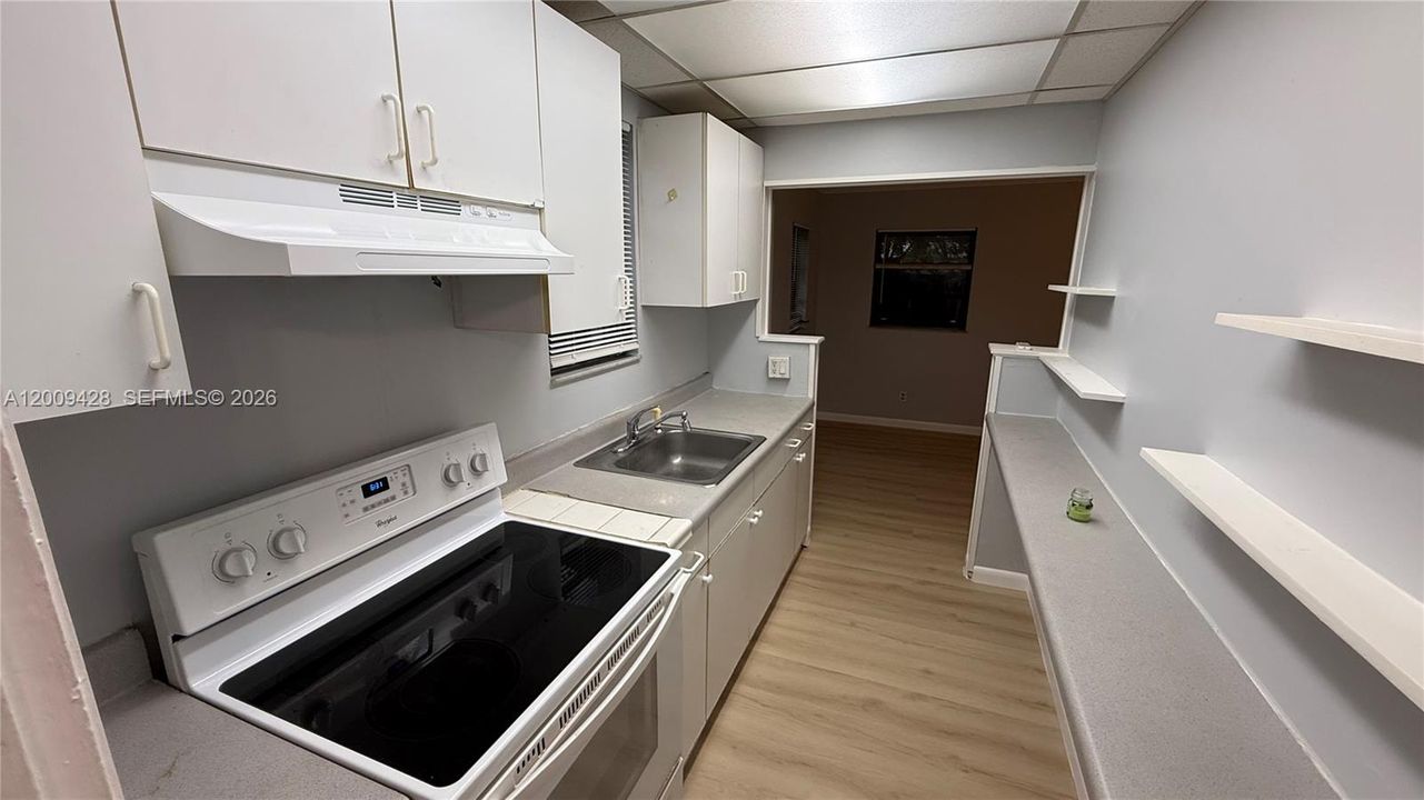 Activo con contrato: $1,350 (1 camas, 1 baños, 490 Pies cuadrados)