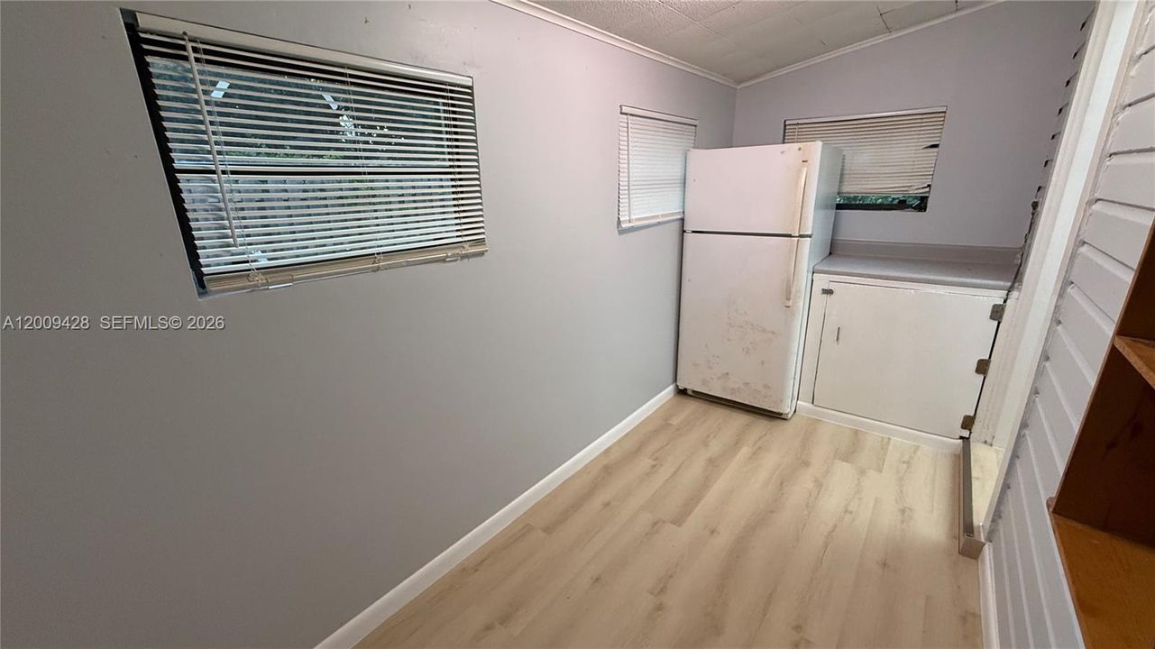 Activo con contrato: $1,350 (1 camas, 1 baños, 490 Pies cuadrados)