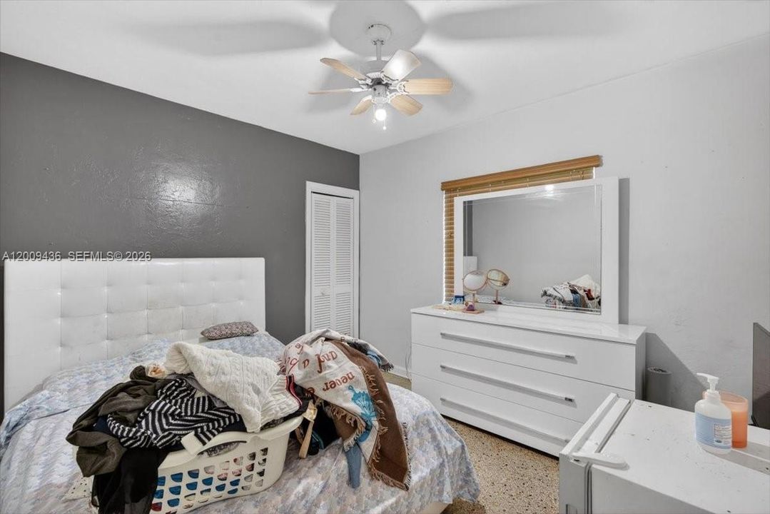 For Sale: $520,000 (4 beds, 2 baths, 1254 Square Feet)