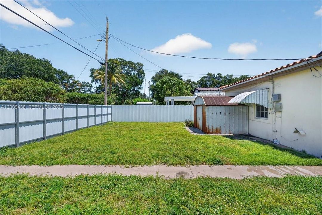 For Sale: $520,000 (4 beds, 2 baths, 1254 Square Feet)