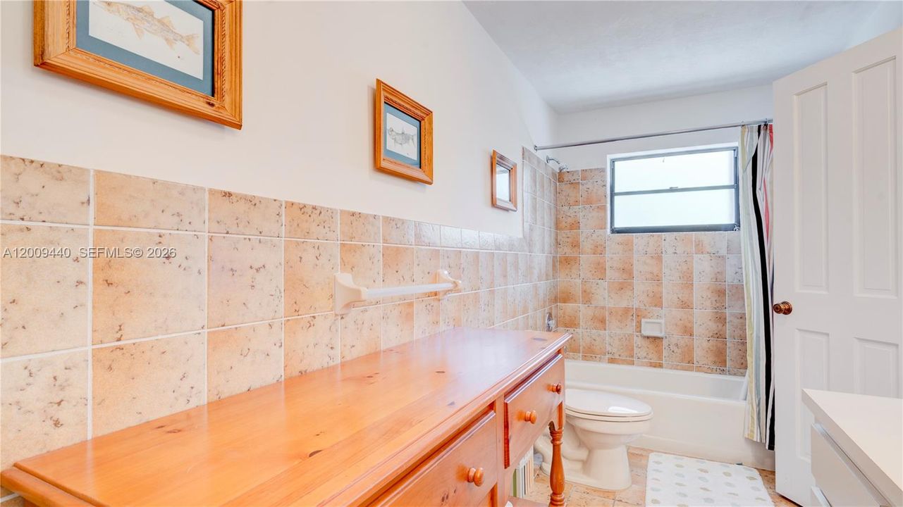 На продажу: $7,495,000 (8 спален, 6 ванн, 0 Квадратных фут)