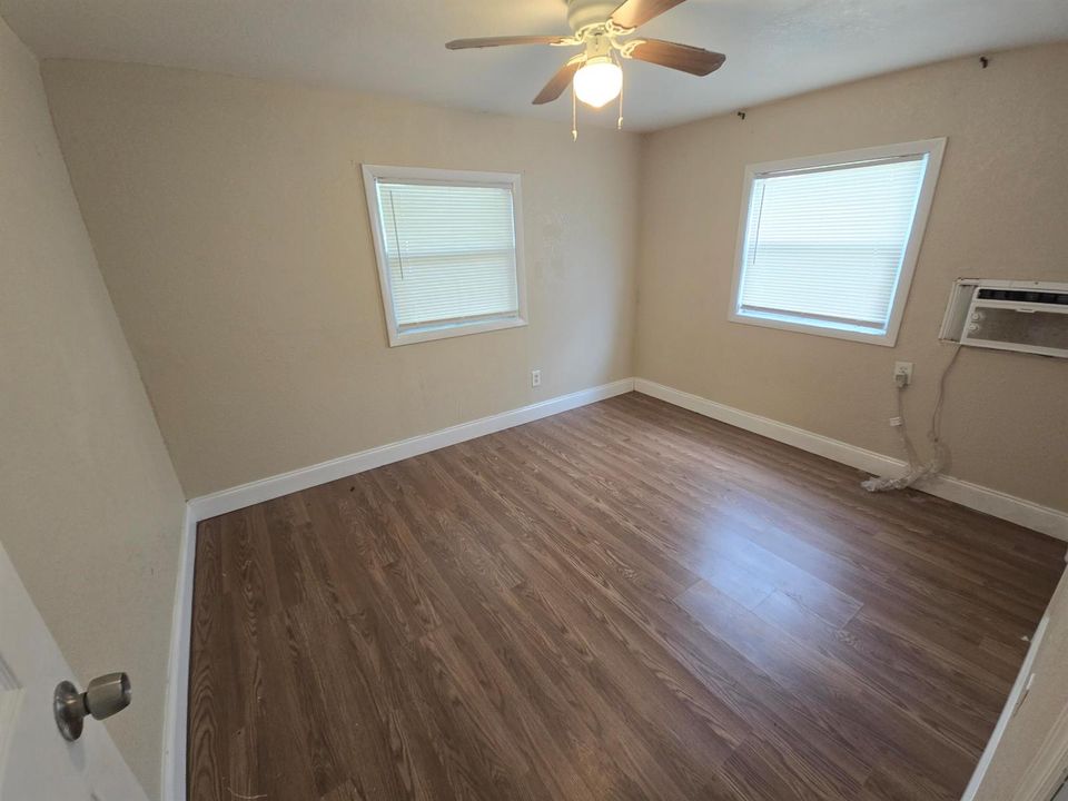 Photo-18