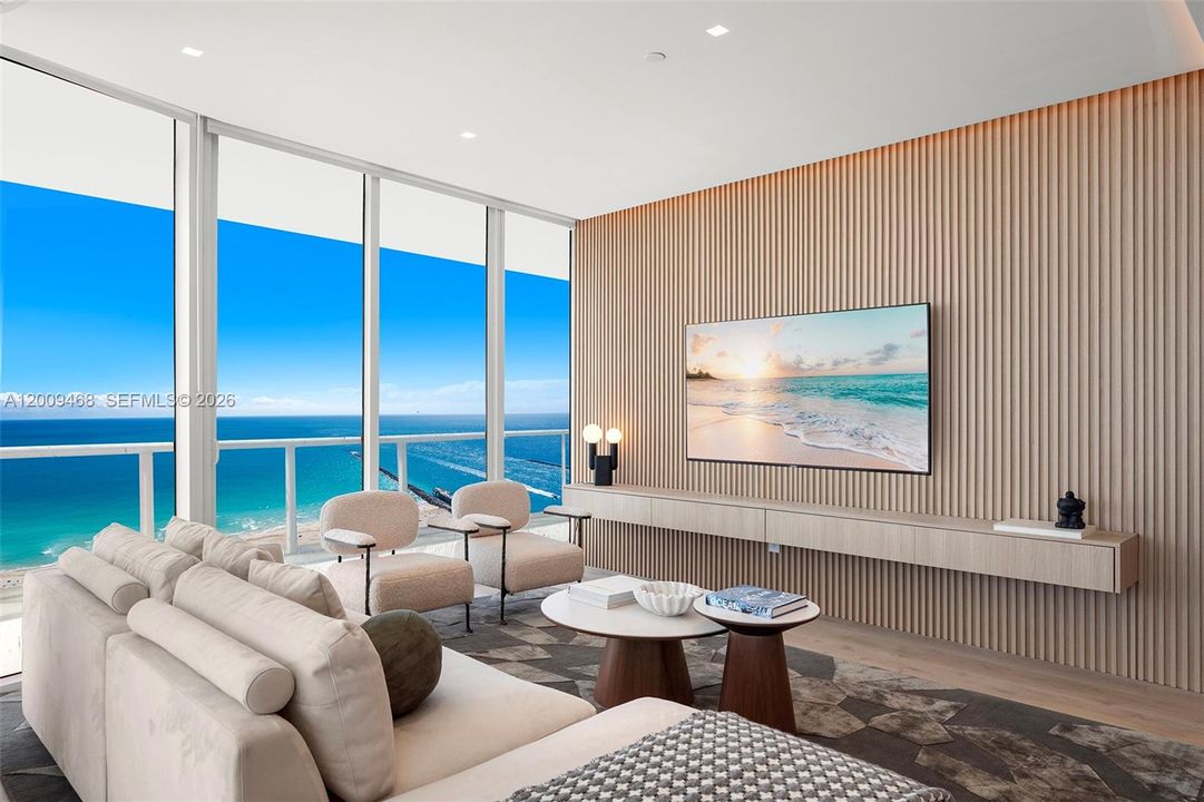 For Sale: $13,900,000 (3 beds, 3 baths, 2508 Square Feet)