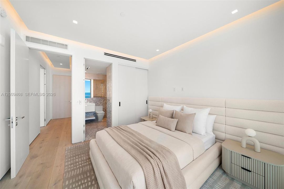 For Sale: $13,900,000 (3 beds, 3 baths, 2508 Square Feet)
