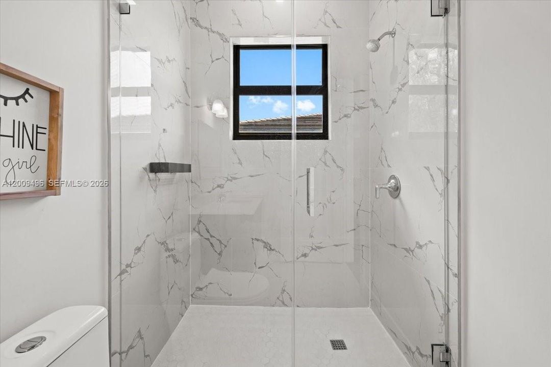 2nd Floor (Bath 2)