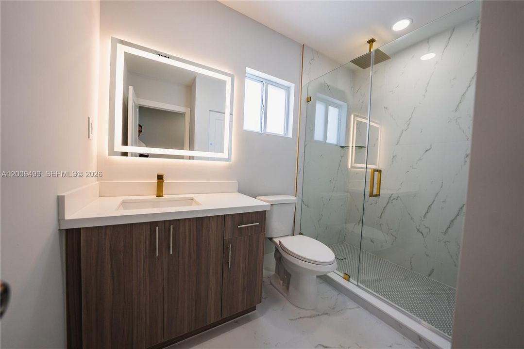 For Rent: $5,700 (3 beds, 2 baths, 1279 Square Feet)