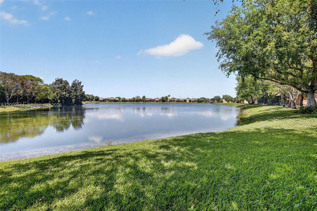 For Sale: $434,900 (3 beds, 2 baths, 1652 Square Feet)
