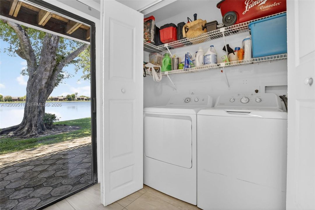 For Sale: $434,900 (3 beds, 2 baths, 1652 Square Feet)