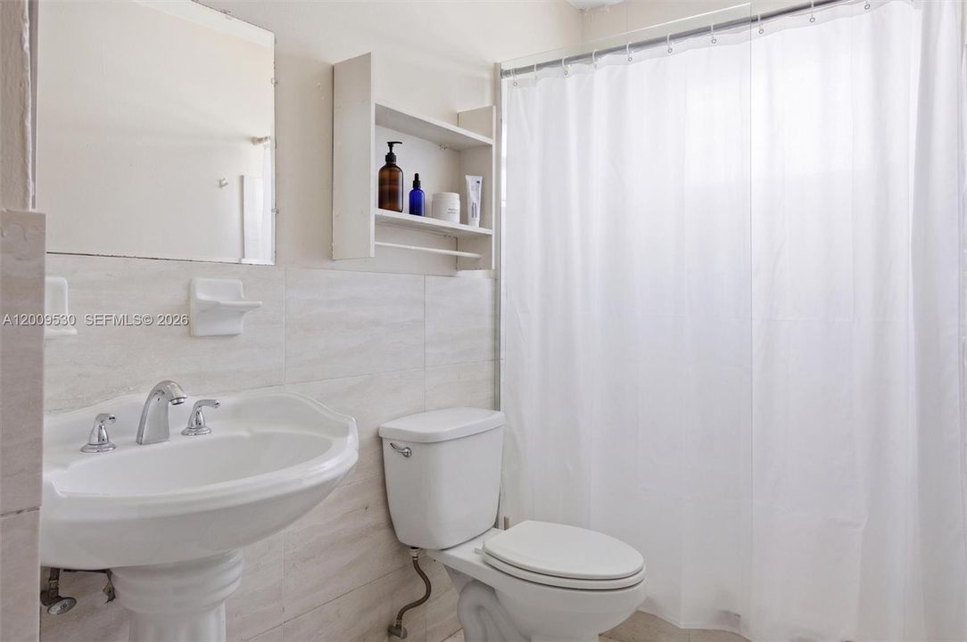 Activo con contrato: $875,000 (0 camas, 0 baños, 2956 Pies cuadrados)