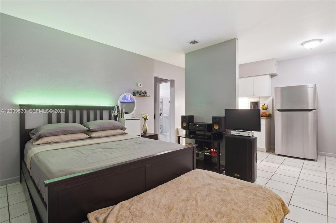 Activo con contrato: $875,000 (0 camas, 0 baños, 2956 Pies cuadrados)