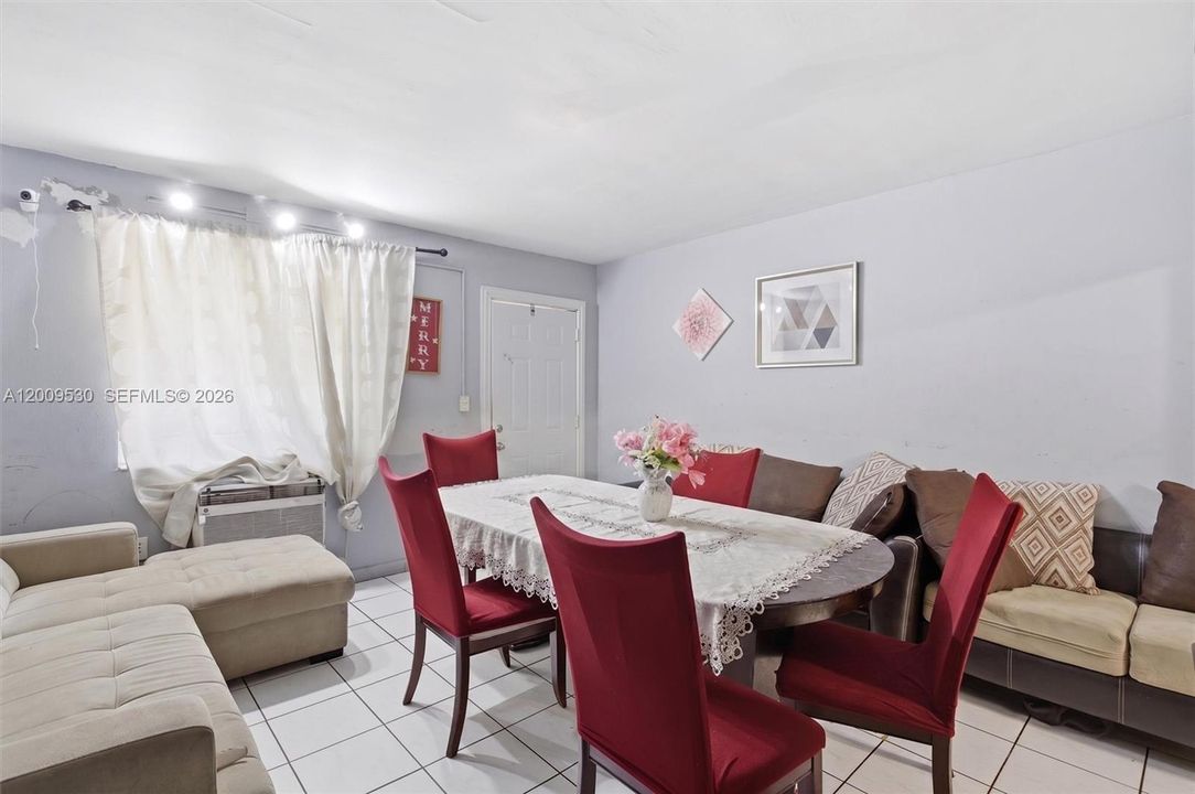 Activo con contrato: $875,000 (0 camas, 0 baños, 2956 Pies cuadrados)