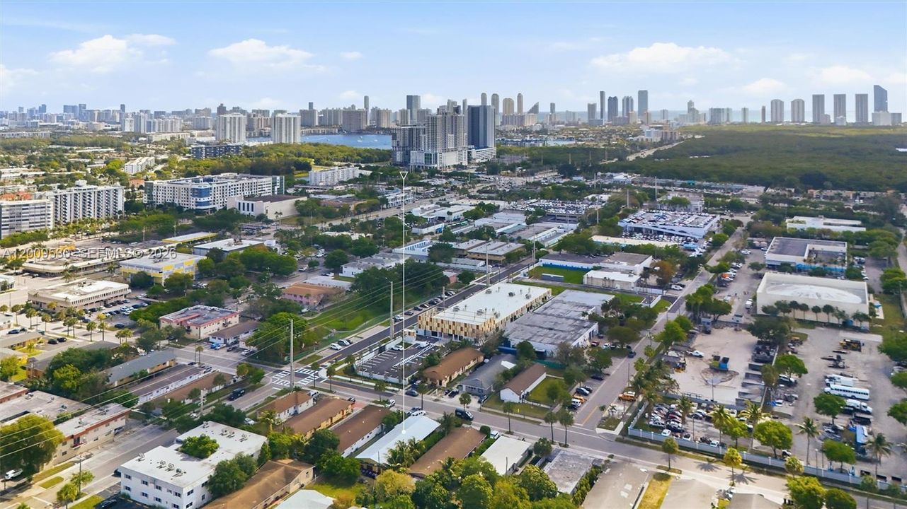 Activo con contrato: $875,000 (0 camas, 0 baños, 2956 Pies cuadrados)