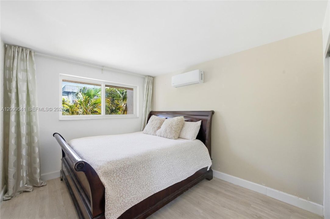 For Sale: $710,000 (3 beds, 2 baths, 1640 Square Feet)