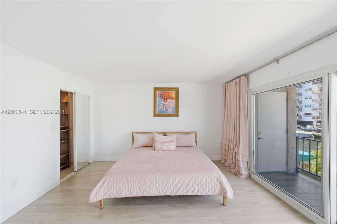 For Sale: $710,000 (3 beds, 2 baths, 1640 Square Feet)