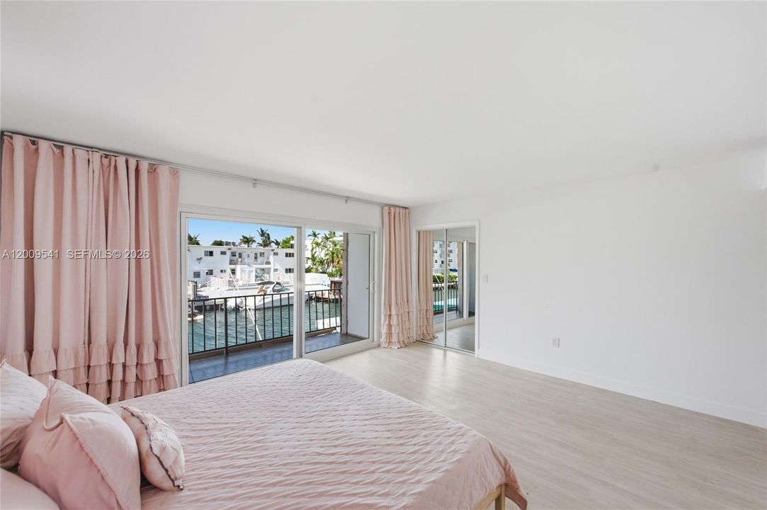 For Sale: $710,000 (3 beds, 2 baths, 1640 Square Feet)