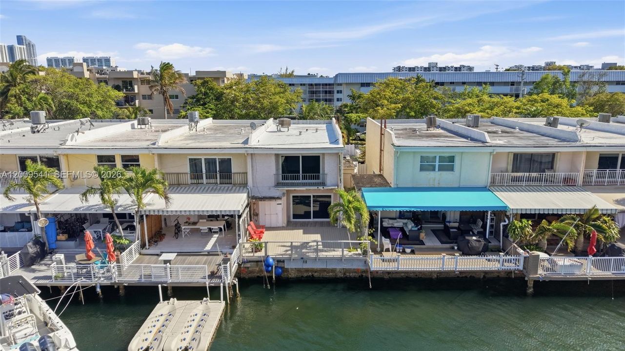 For Sale: $710,000 (3 beds, 2 baths, 1640 Square Feet)