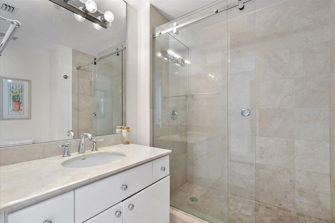 29-3100 N Ocean Blvd #804_029
