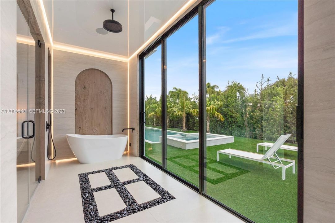 En Venta: $3,000,000 (4 camas, 4 baños, 3000 Pies cuadrados)
