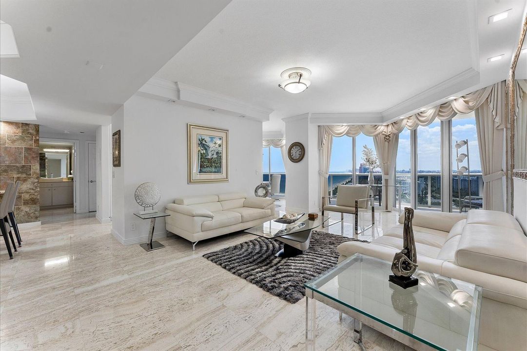 04-3200 N Ocean Blvd_004