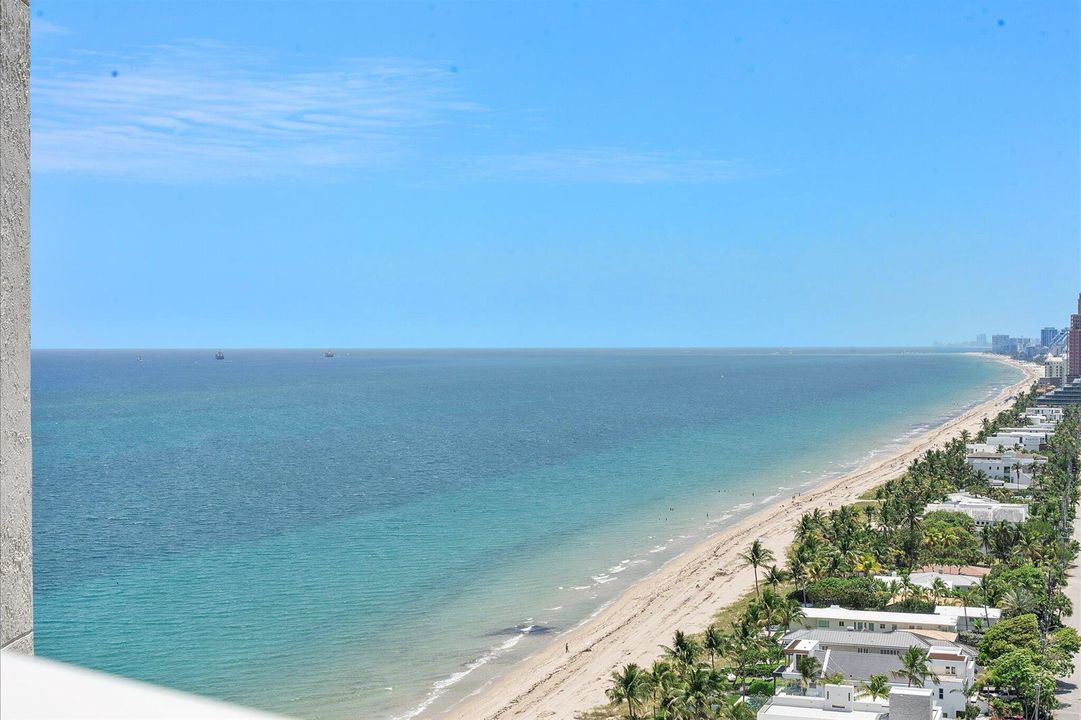 32-3200 N Ocean Blvd_032
