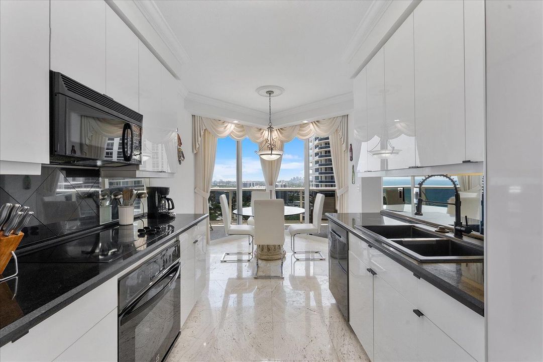 14-3200 N Ocean Blvd_014