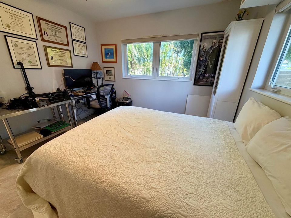 2nd Bedroom