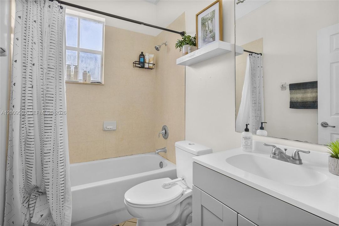 Upstair Bathroom