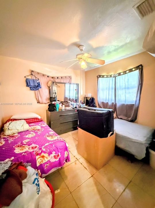 For Sale: $695,000 (0 beds, 0 baths, 1920 Square Feet)